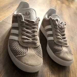 Adidas Gazelle Shoes